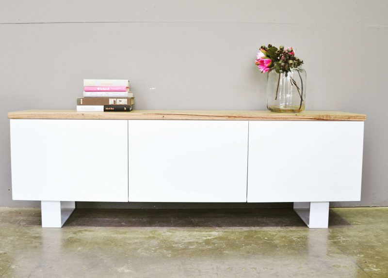Solid white cabinet with featured vic ash timber top 1 (1)